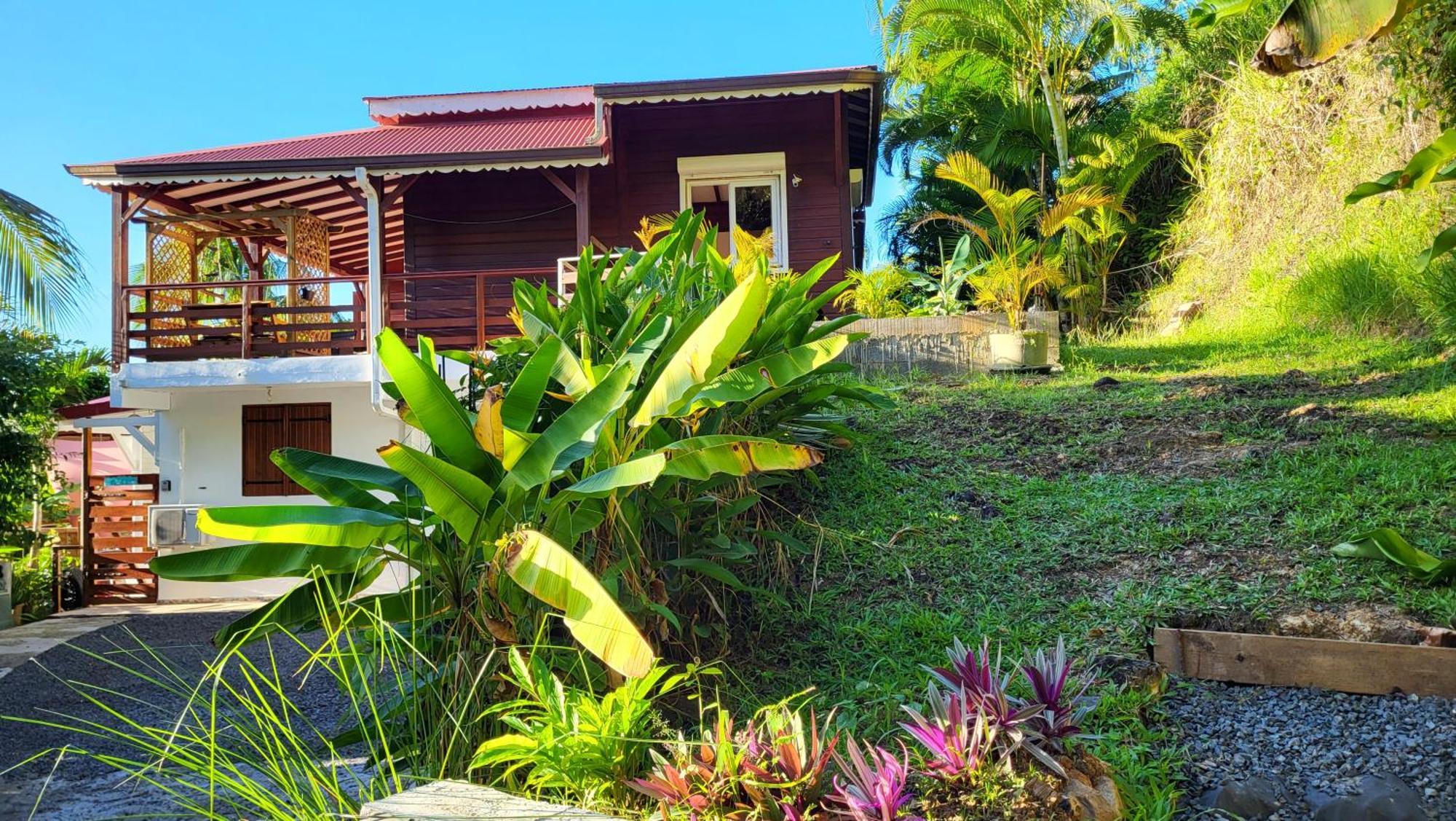 Villa Mielecajou, Entre Mer Et Montagne 德赛 外观 照片